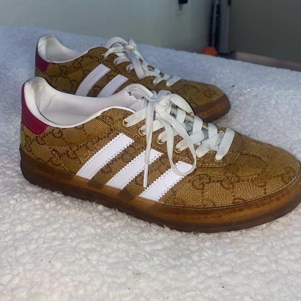 Gucci Sambas